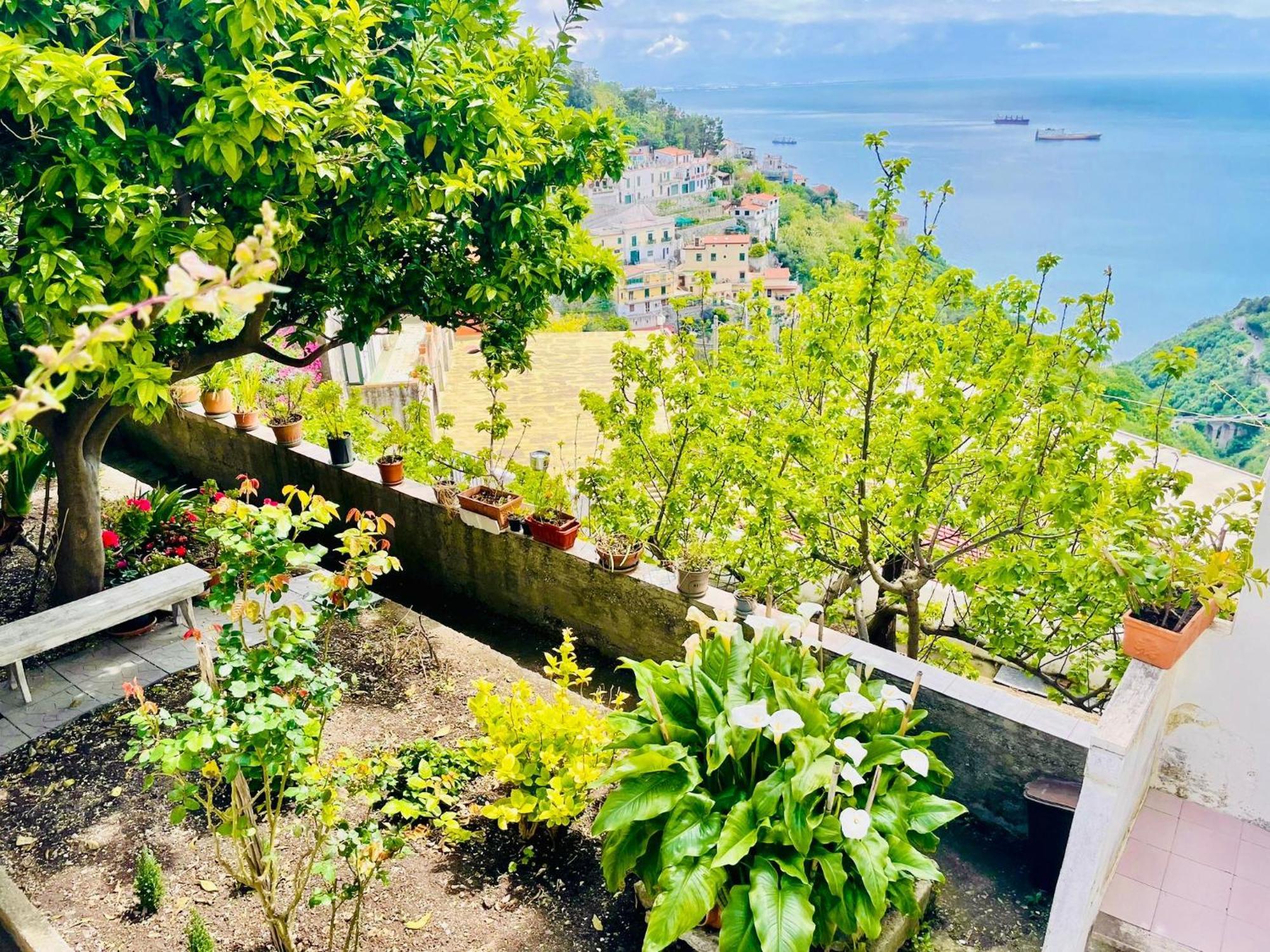 Appartamento Borgo Virginia - Sea View In Amalfi Coast Vietri Esterno foto